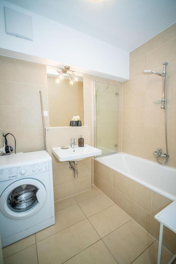 Room4Art Apartments Nr.6 In Center Air-Conditioned Viyana Dış mekan fotoğraf